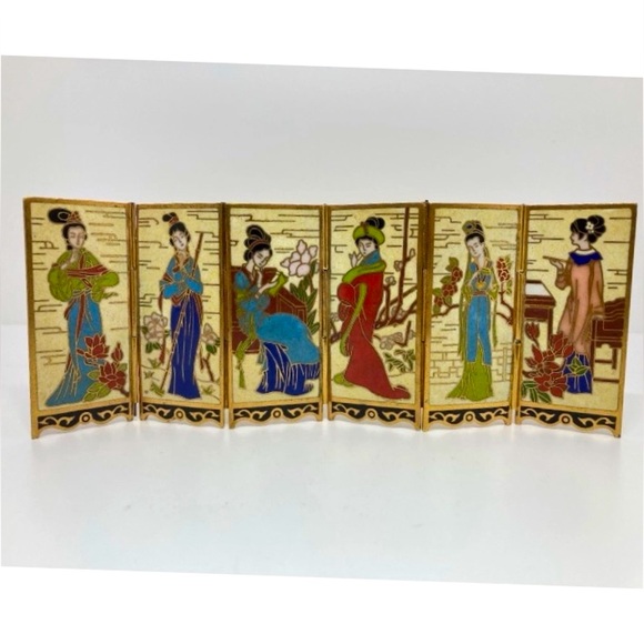 Vintage Cloisonné Asian Tabletop Screen with Beautiful Geisha Scenes Design - Picture 1 of 8